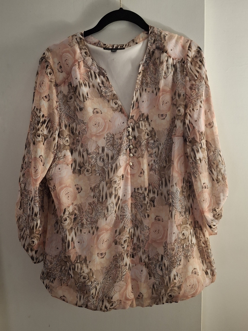 Sara Michelle Women's Pink Floral V-Neck Blouse